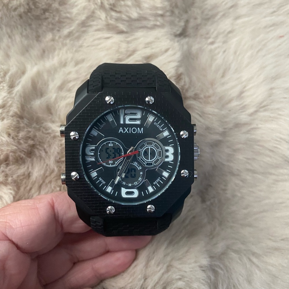 NWT Axiom Mens Black Watch CR2025/SR626SW